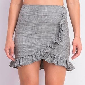 Aqua Skirt Plaid Medium Ruffle Grey White Black